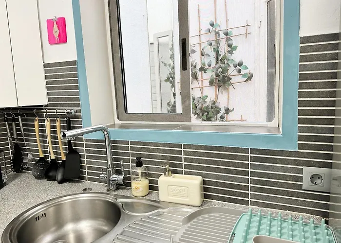 Apartment Spacious Art With Large Terrace, Relaxing Ocean View, Near Beaches