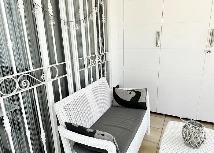 Appartamento Spacious Art With Large Terrace, Relaxing Ocean View, Near Beaches Costa Adeje (Tenerife)