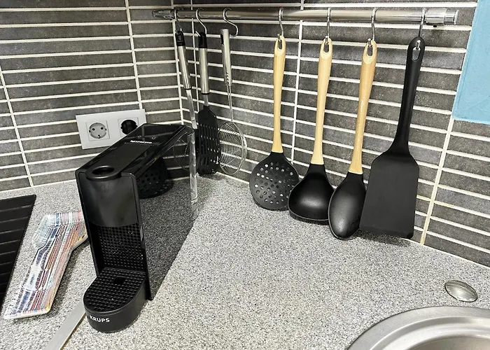 Spacious Art With Large Terrace, Relaxing Ocean View, Near Beaches