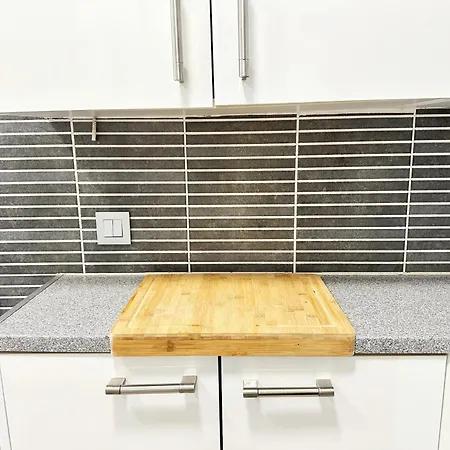 Spacious Art With Large Terrace, Relaxing Ocean View, Near Beaches أذيخي