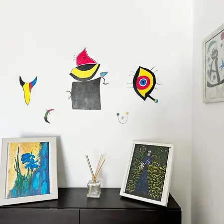 Spacious Art With Large Terrace, Relaxing Ocean View, Near Beaches